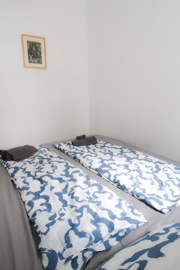 Deluxe Apartment 5P Mm A Вена Экстерьер фото