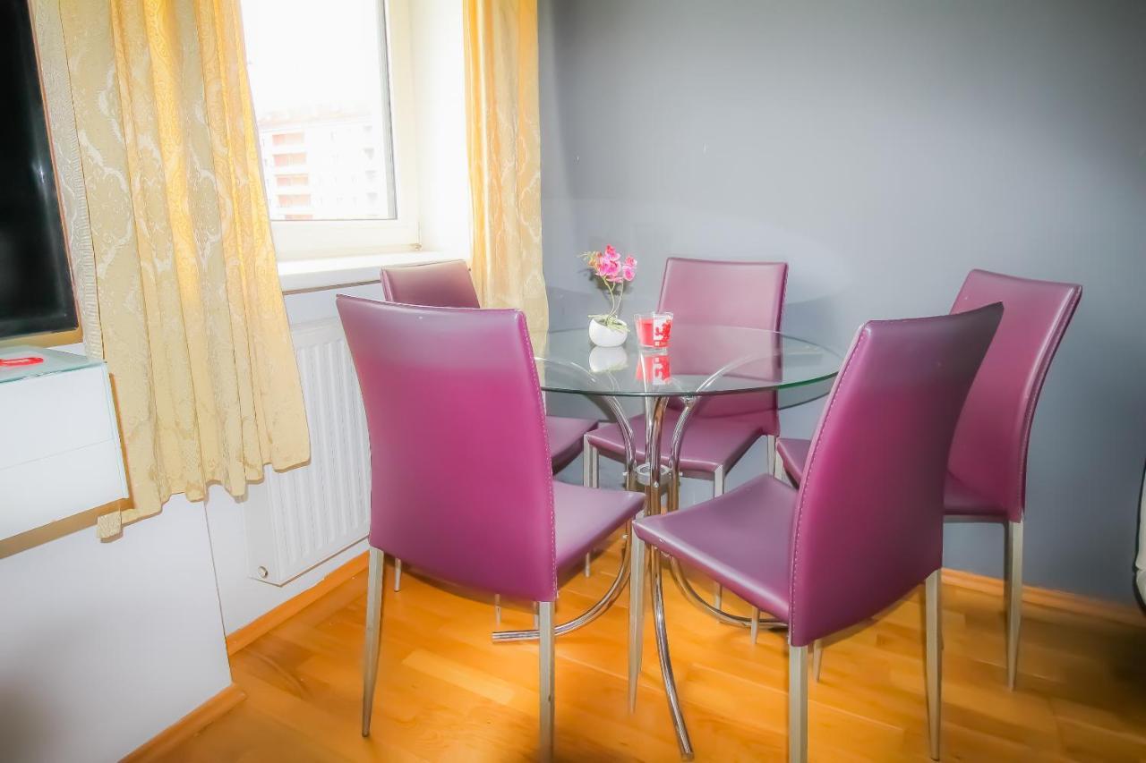 Deluxe Apartment 5P Mm A Вена Экстерьер фото