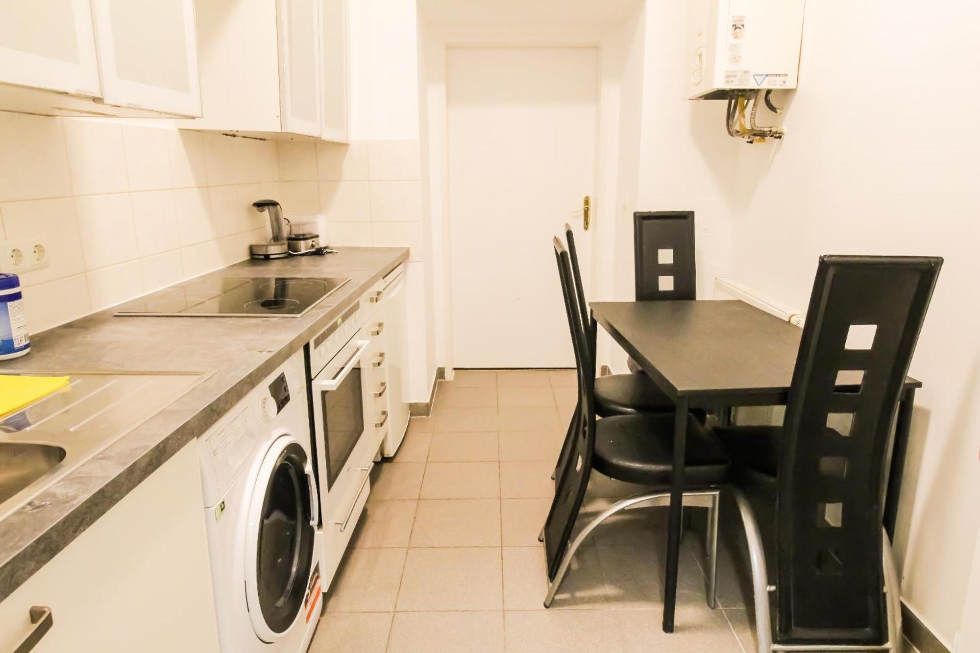 Deluxe Apartment 5P Mm A Вена Экстерьер фото