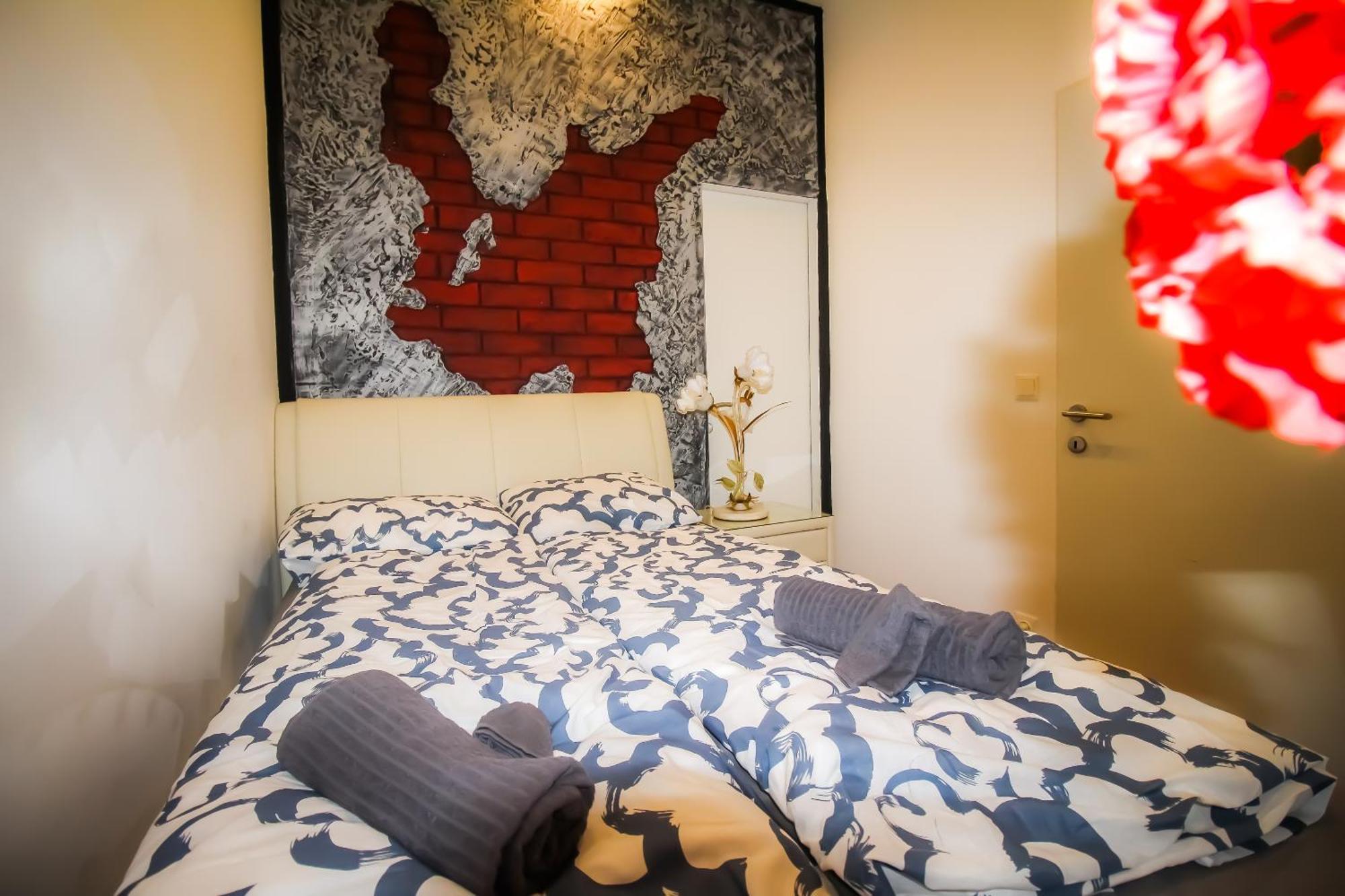 Deluxe Apartment 5P Mm A Вена Экстерьер фото